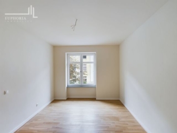 Erfurt - Kernsanierte 3-Zimmer-Wohnung mit Balkon nahe der ICE-City - Zimmer